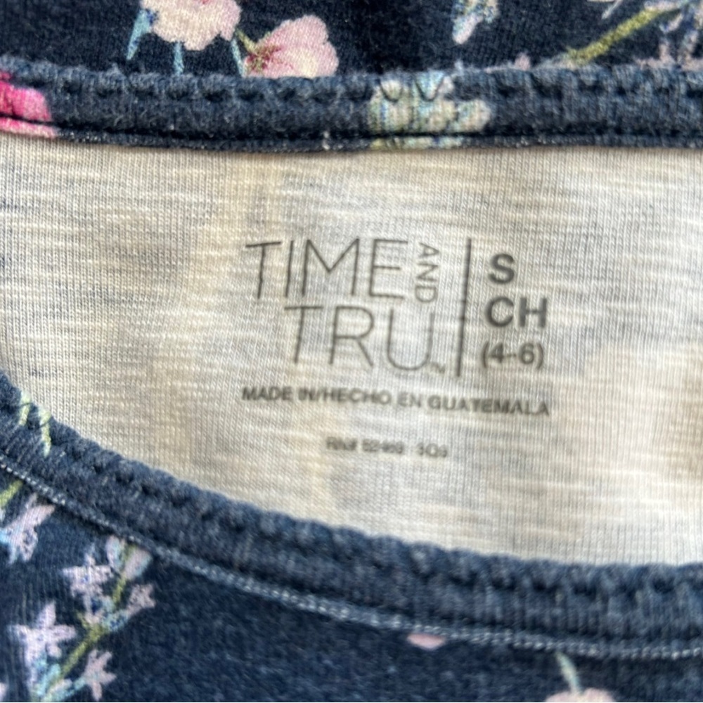 4/$20 Time and Tru Floral Print 3/4 Sleeve Stretch Navy Top Small - Picture 4 of 5